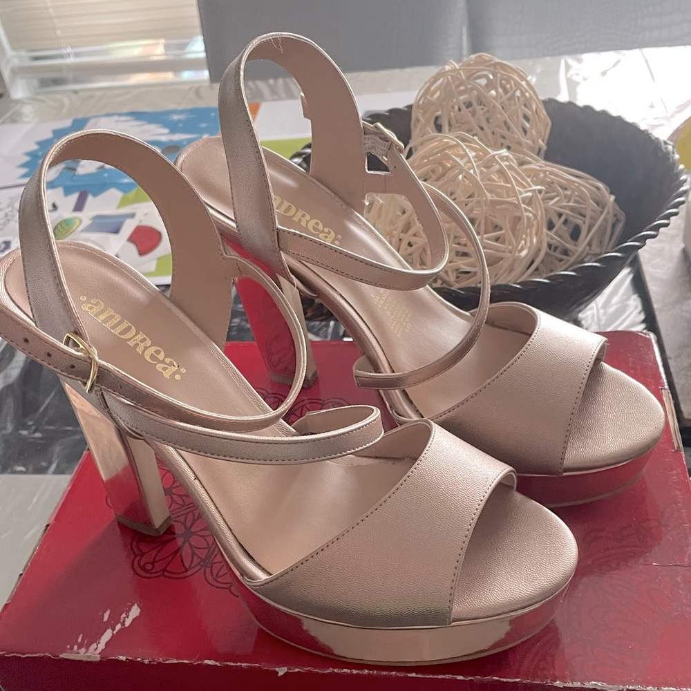 Brand new high heels color rose gold